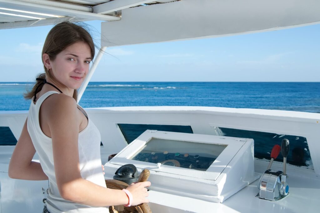 Benefits of Holding a Boat Driving Certificate