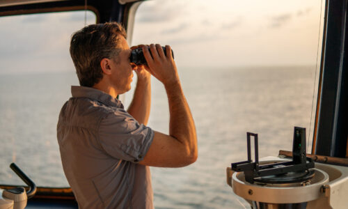 Essential Navigation and Seamanship – Theory